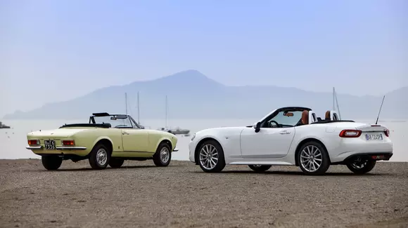 Fiat 124 Spider - 50 de ani de libertate