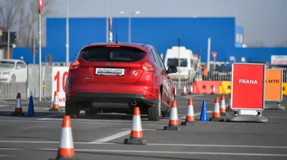 Ford Driving Skills for Life - 2.000 de șoferi instruiți în 2016