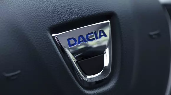 Automobile Dacia și RCR se retrag din APIA