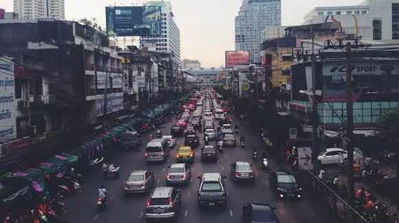 Cifre îngrijorătoare: peste 400.000 de maşini second hand au fost înmatriculate în primele 10 luni