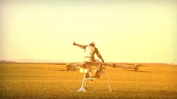 La anul se va lansa "motocicleta zburătoare" | VIDEO