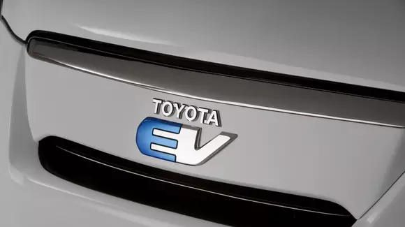Toyota pregătește o gamă de electrice cu alimentare de la priză. 2020 este anul de debut