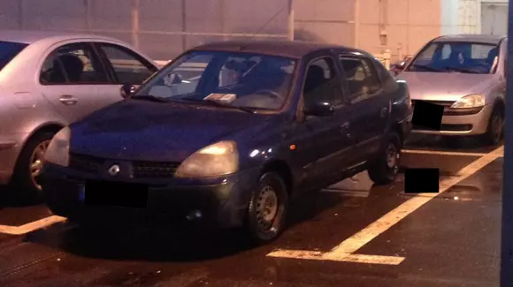 Cea mai... interesantă parcare din București e în Berceni