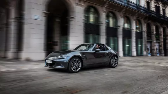 Mazda MX-5 RF debutează în România - Lista de prețuri