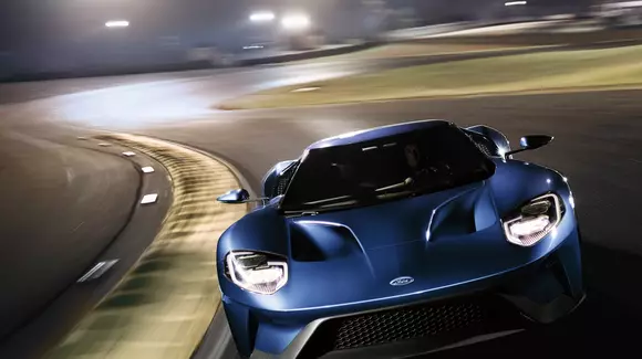 Ford GT, supercarul Ovalului Albastru, mai rapid decât McLaren 675LT și Ferrari 458 Speciale