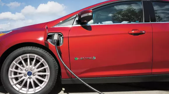 Noua versiune Ford Focus Electric a ajuns și în Europa. Autonomie mai mare și încărcare rapidă