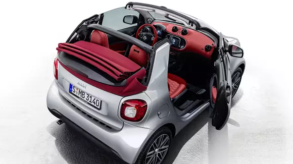 smart ForTwo Cabrio Brabus edition #2 și ForFour Crosstown vin la Geneva