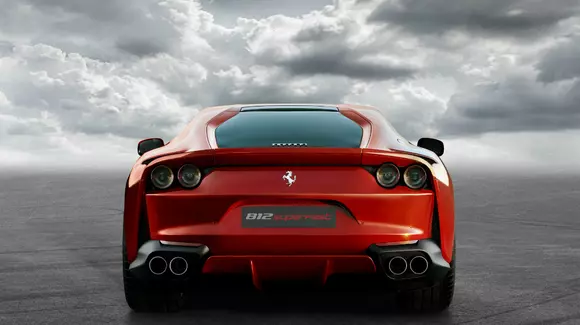 Ferrari este primul constructor auto care oferă garanție pe 15 ani
