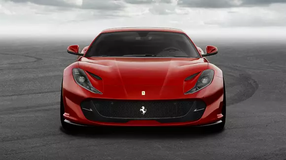 Ferrari introduce garanția extinsă de 15 ani, cea mai mare din industria auto