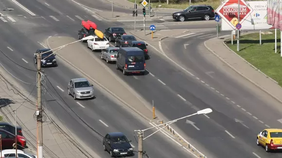 E mai ieftin să mergi cu mașina sau cu taxiul? Cum arată calculele!