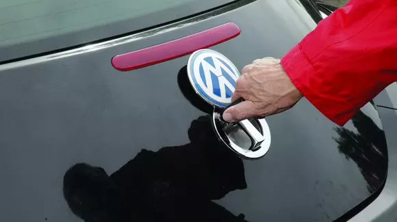 Volkswagen încearcă să vândă producătorul italian de motociclete Ducati