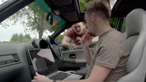 Câți cai putere pierde o mașină în 20 de ani? | VIDEO