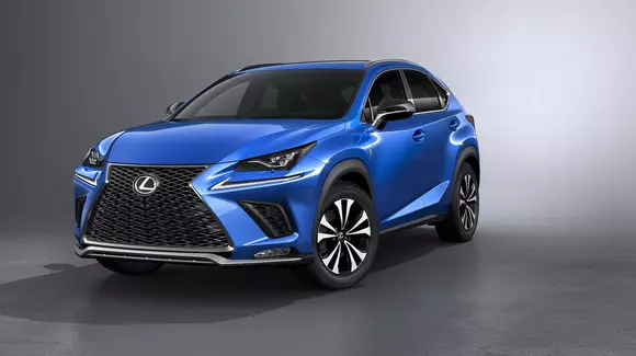Lexus NX facelift și-a făcut apariția la Shanghai