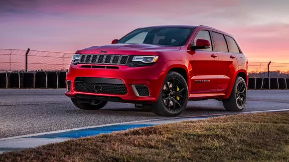 Jeep Grand Cherokee Trackhawk - Poze și detalii oficiale cu SUV-ul de 707 CP