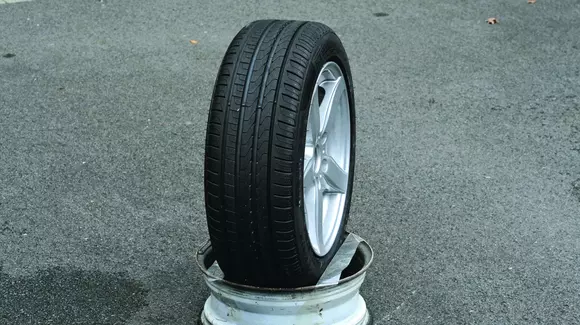 Pirelli a anunțat anvelopa care se conectează la... Internet