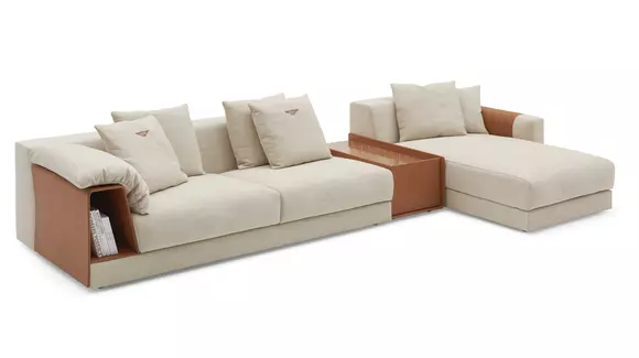 Bentley lansează un set complet de mobilier