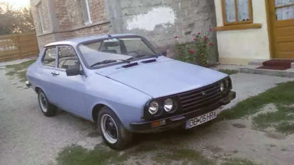 Cu cât se vinde o Dacia Sport în România?