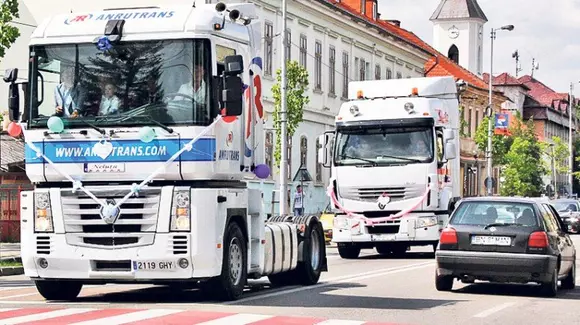 Ce înseamnă pentru o femeie să aibă meseria de șofer de TIR: "Fac duș cu șervețele umede"