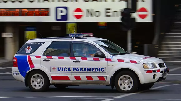 A condus singur câțiva kilometri buni după ce a suferit un atac de cord