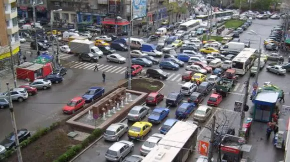 Studiu: Claxoanele mașinilor ar trebui să... măcăne