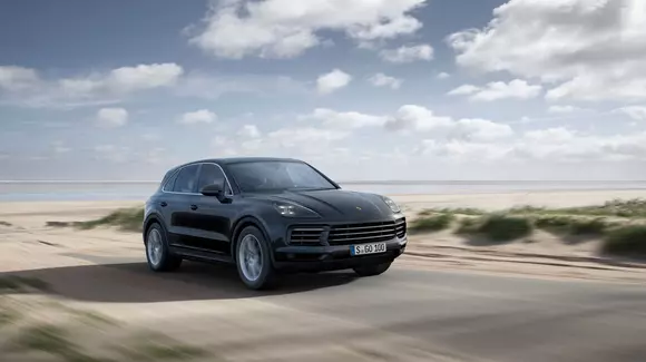 Cifra de afaceri și profitul operațional Porsche au crescut