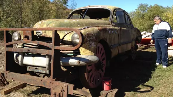 Povestea mașinii cu roți de tren a lui Gheorghe Gheorghiu-Dej