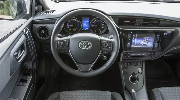 Toyota România recheamă în service peste 1.600 de mașini