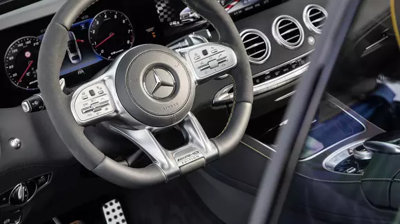 Mercedes-Benz a raportat vânzări record în mai