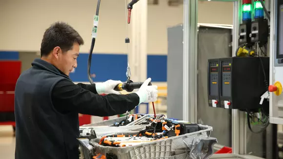 BMW Brilliance Automotive deschide o fabrică de baterii la Shenyang