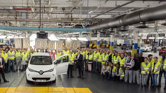 Fabrica Renault din Flins a produs 18 milioane de autoturisme din momentul lansării producției