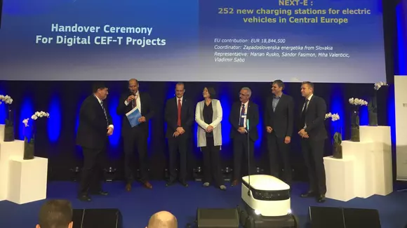 Consorţiul NEXT-E şi UE semnează un acord e finanţare pentru 252 de staţii de încărcare rapidă şi ultrarapidă