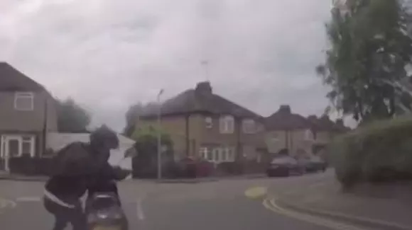 De ce e bine să ai o cameră de luat vederi în automobil! | VIDEO