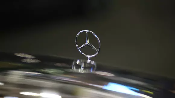 Record pentru Mercedes-Benz: vânzările au depăşit pragul de două milioane de vehicule
