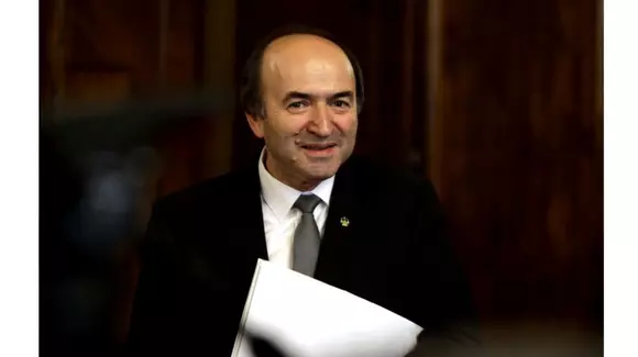 Ce mașină conduce Tudorel Toader, Ministrul Justiției