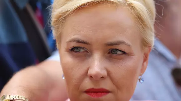 Ce mașină conduce Carmen Dan, Ministrul de Interne