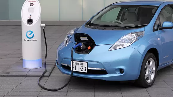 Mașinile hibride și electrice second-hand nu (prea) au kilometri dați înapoi