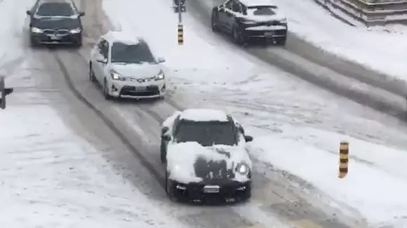 Tracțiune integrală, da, anvelope de iarnă, ba! Iată diferența! | VIDEO