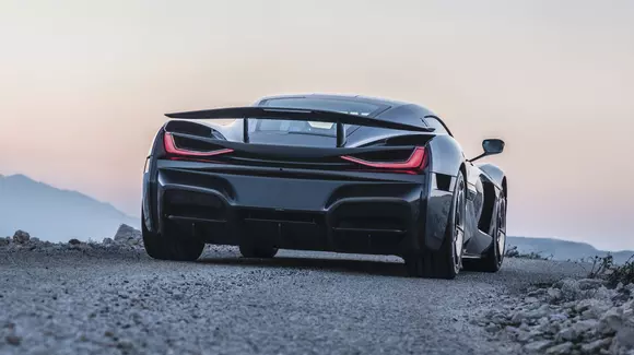 Surpriză - Porsche investeşte în compania croată Rimac