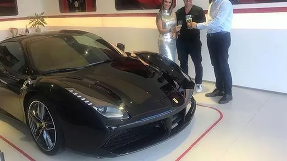 Ce bolid de lux i-a luat Anamaria Prodan soțului ei