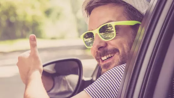 Cum alegi corect ochelarii de soare potriviți pentru condus