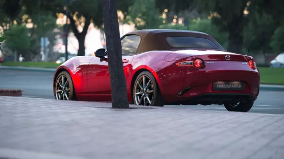 Mazda MX-5 va avea un motor mai puternic