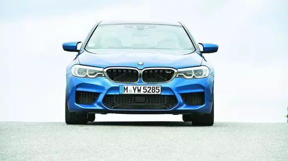 ANAF București vinde mai multe modele BMW de lux la prețuri care încep de la 2.650 lei