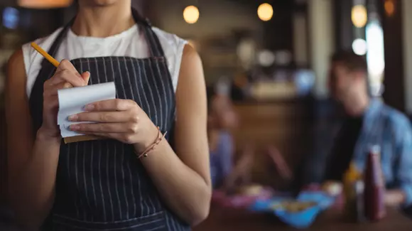 6 motive pentru care să alegi un job sezonier