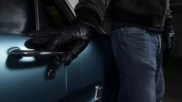 Cum îți protejezi mașina de furt? 5 gadgeturi pentru o siguranță sporită