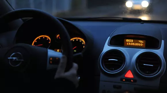 (P) Martori în bord Opel - ce înseamnă când s-au aprins