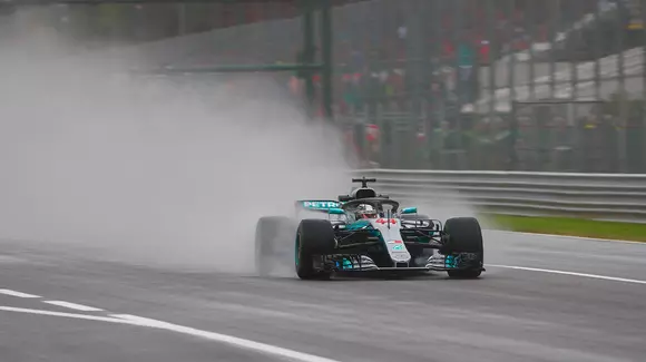 Lewis Hamilton a câștigat la Monza!