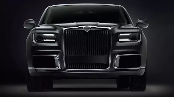 După o singură apariție publică, decapotabila lui Putin se vinde ca pâinea caldă