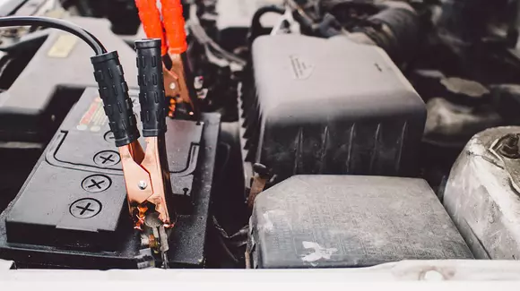 (P) 3 sfaturi pentru a prelungi durata de viata a bateriei auto