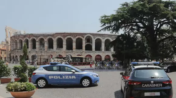 O grupare de români folosea peste 1.600 de mașini să comită jafuri în Italia