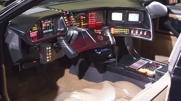 Cea mai îndrăgită mașină vorbitoare din anii '80 este disponbilă acum pe eBay